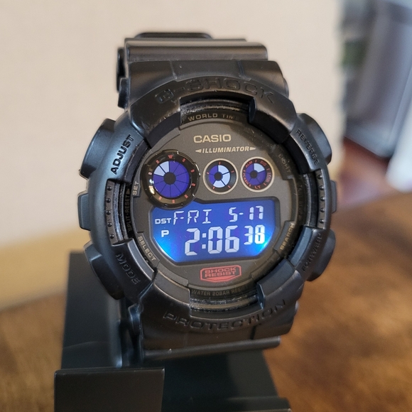 G-Shock Big Case Military Spec Watch - GD-120MB-1 - Picture 3 of 7